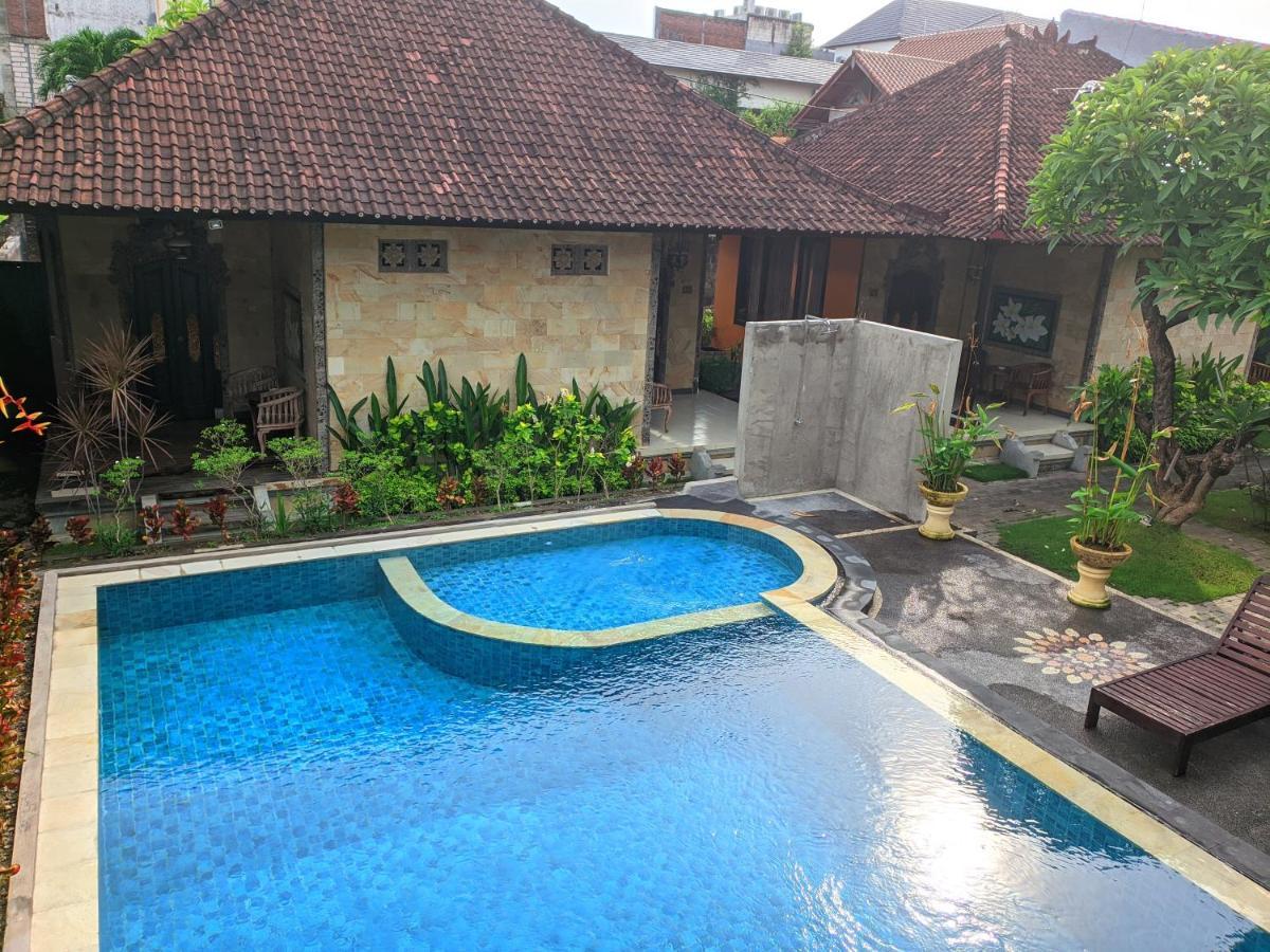 Taman Sari 3* Kuta (Bali)